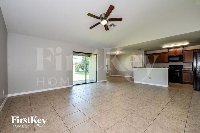 Foto del edificio - 1709 SW 32nd St