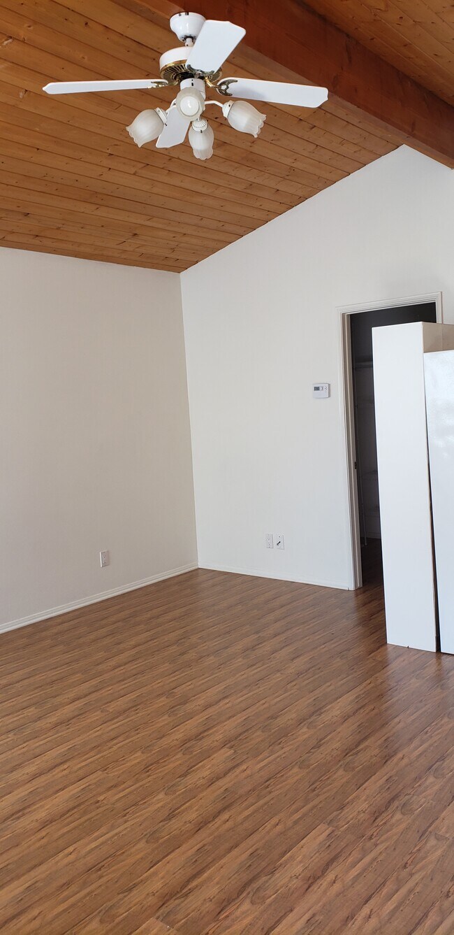 Foto del edificio - 409 8th St