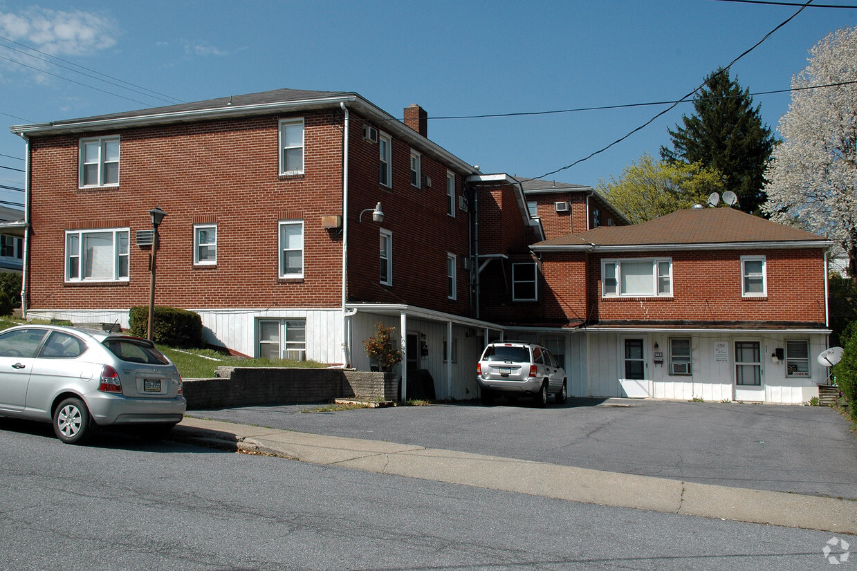 Building Photo - Ricci Apartments