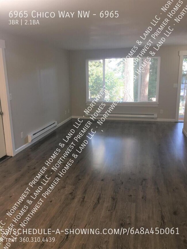 Foto del edificio - 6965 Chico Way NW