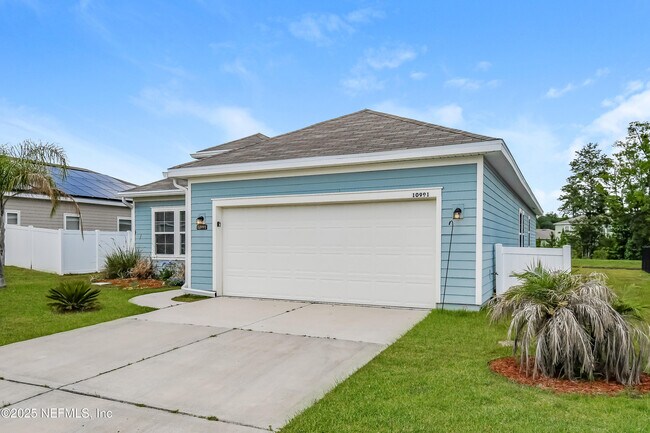 Building Photo - 10991 Haws Ln
