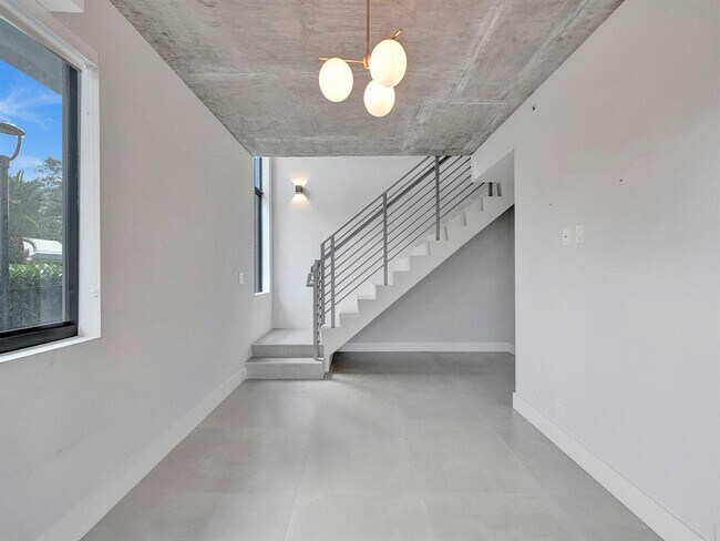 Foto del edificio - 924 NE 4th St