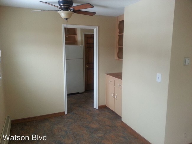 Building Photo - 2720 Watson Blvd