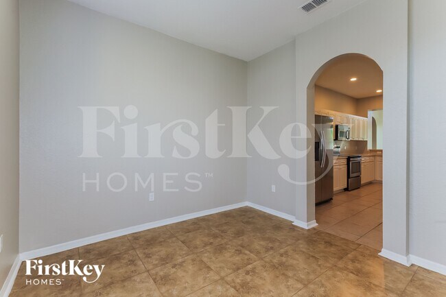 Foto del edificio - 2751 Berkford Cir