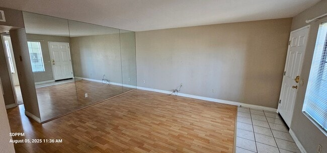 Foto del edificio - HILLCREST - SAN DIEGO - Nice 2 Bedroom / 2...