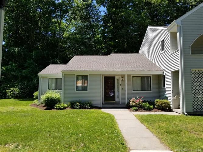 Primary Photo - 35 Nutmeg Rd