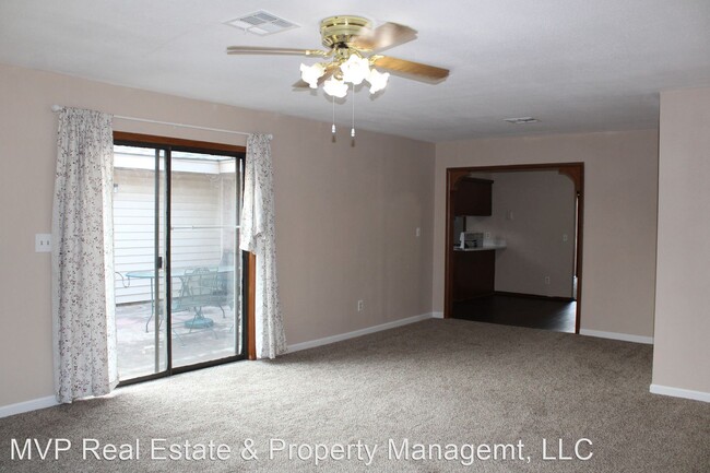 Building Photo - 3 br, 2 bath House - 9909 Harmony Dr