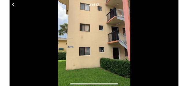 Building Photo - 5290 W 21st Ct