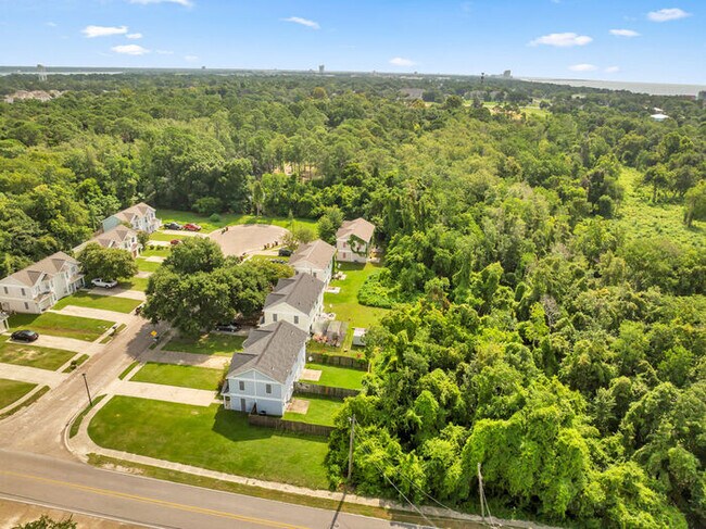 Foto del edificio - 1997 Todd Cove