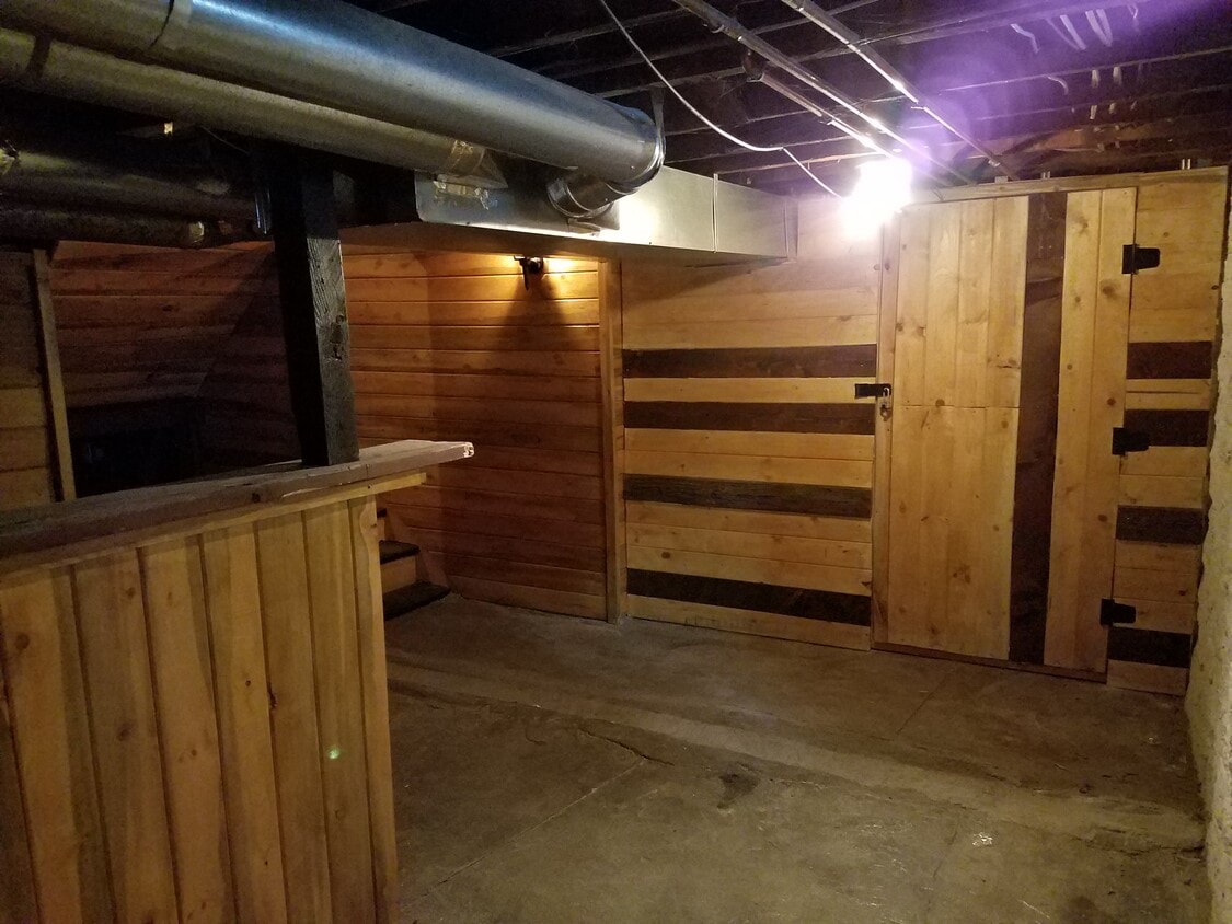 Basement accessed from kitchen - 3927 Tejon St