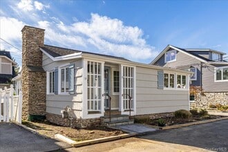 Building Photo - 12 Ridgeland Terrace