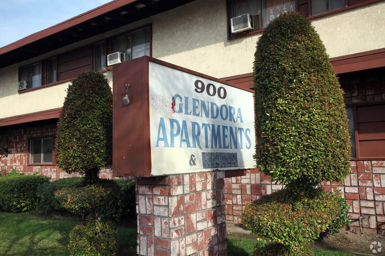 Foto del edificio - Glendora Apartments