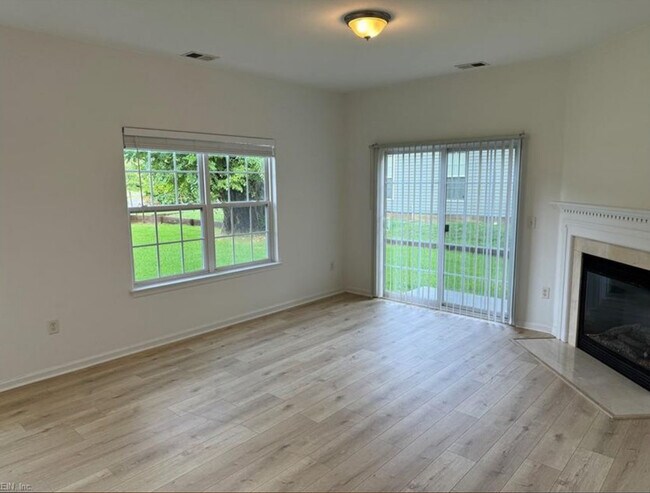 Foto del edificio - 432 Hartsdale Rd