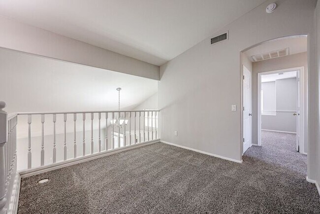 Foto del edificio - 5BD 3BA with Pool in West Chandler!