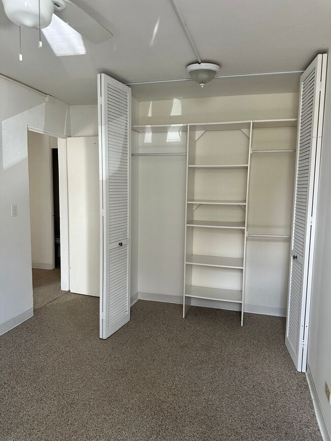 Building Photo - Discover Your Ideal Home in the Heart of T...
