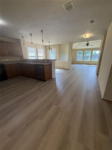 Building Photo - 616 Overton Dr