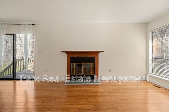 Foto del edificio - 222 Poplar St