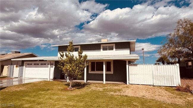 Building Photo - 201 Redstone St