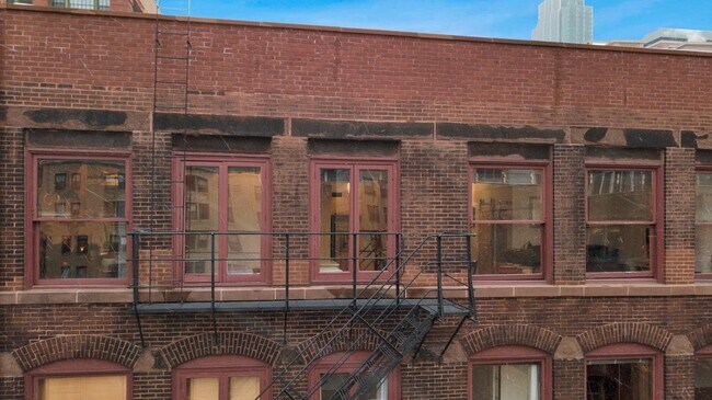 Foto del edificio - 711 S Dearborn St
