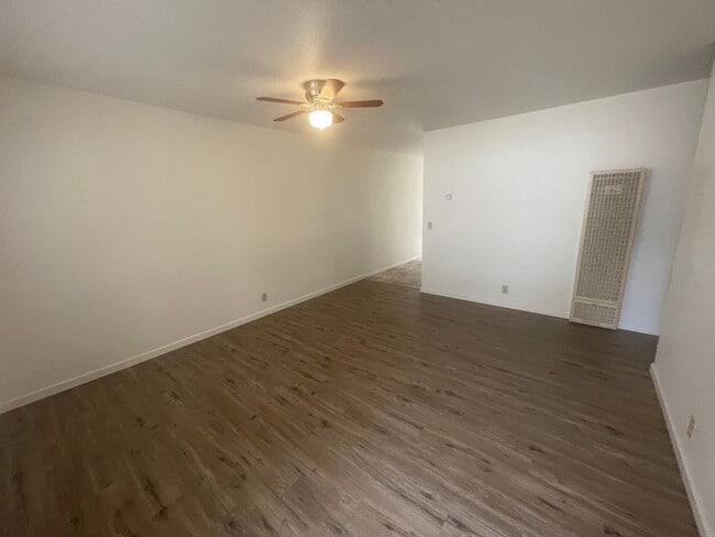 Building Photo - 138 Patterson Ct