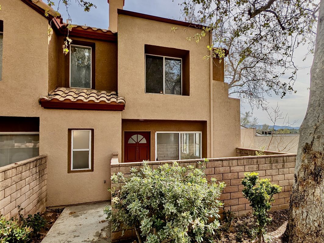Foto principal - 22719 Copper Hill Dr