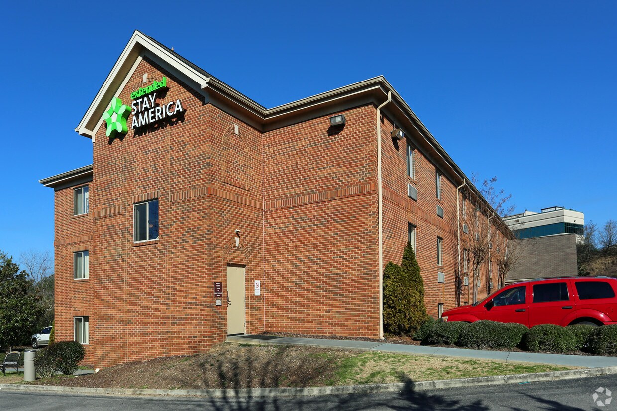Furnished Studio Birmingham Apartments in Birmingham, AL
