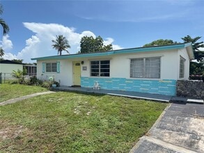 Building Photo - 18110 NW 81st Ct
