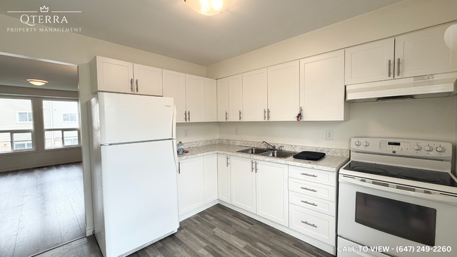 Building Photo - 40 Ellis Dr
