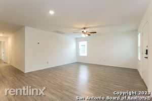 Building Photo - 3 br, 2 bath House - 8814 Barrow Path