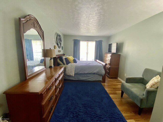 Foto del edificio - 6302 Cottage Field Cir