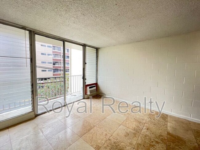 Building Photo - 1440 Ward Ave