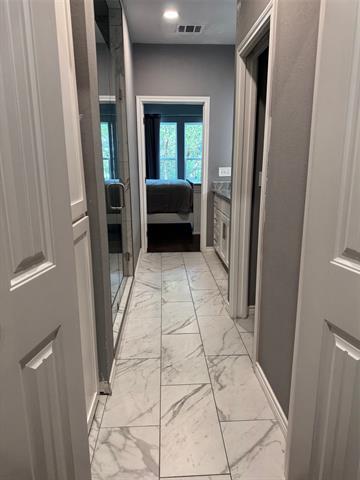 Foto del edificio - 1014 Scenic Dr