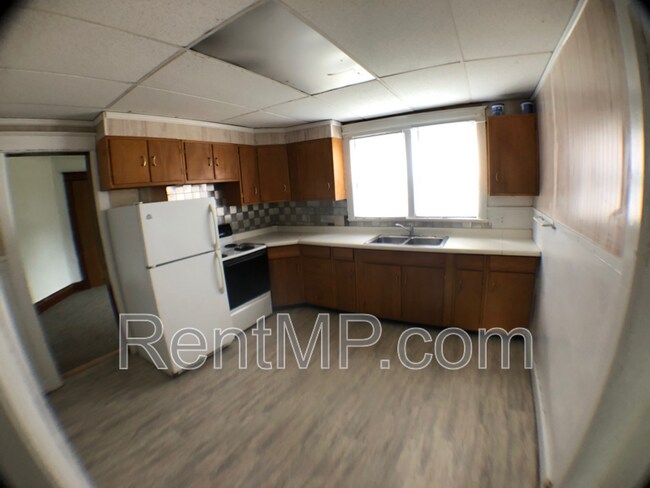 Building Photo - 501 S University -#39