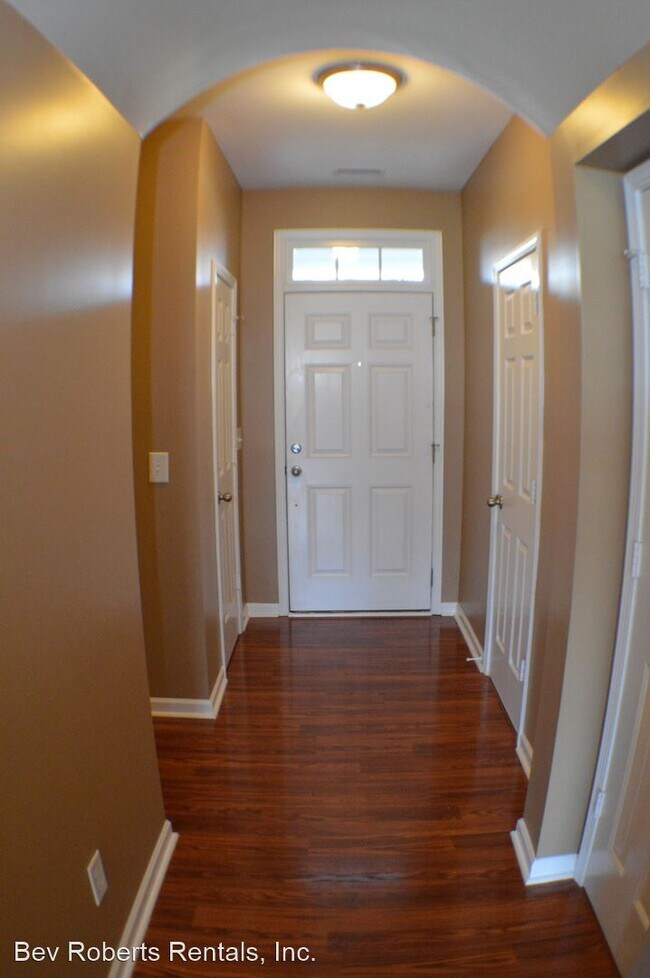 Building Photo - 3 br, 2.5 bath House - 517 Camden Yards Way