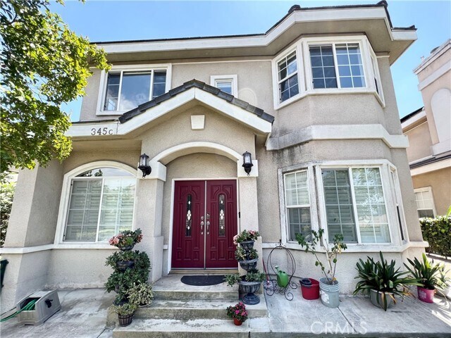 Foto principal - 345 Peach St