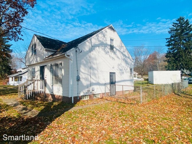 Building Photo - 3 br, 1 bath House - 14011 Broadway Avenue
