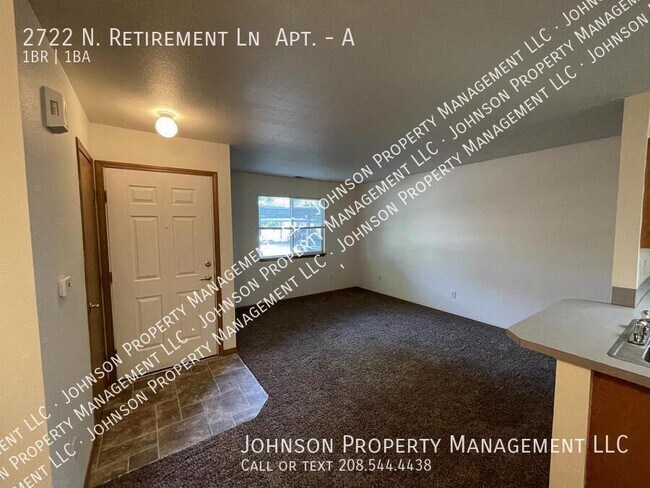 Foto del edificio - 2722 N Retirement Ln