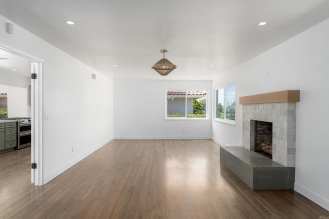 Building Photo - 6653 Aranda Ave