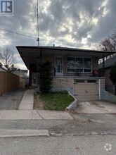 Building Photo - 60 Dillabough St