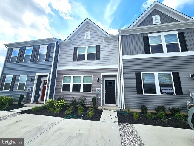 Foto del edificio - 1410 SUGARPLUM Ln