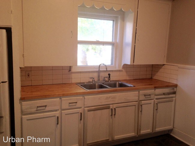 Foto del edificio - 1039 Tamarack Ave NW