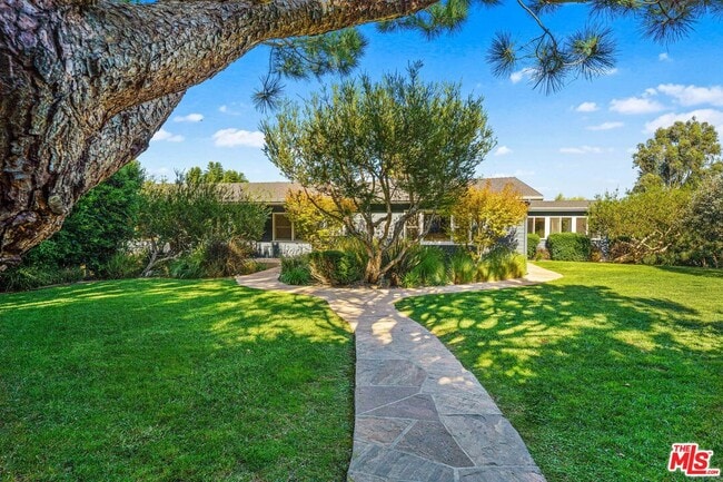Foto del edificio - 6644 Wildlife Rd
