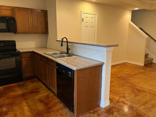 Foto del edificio - 16832 Dancing Ava