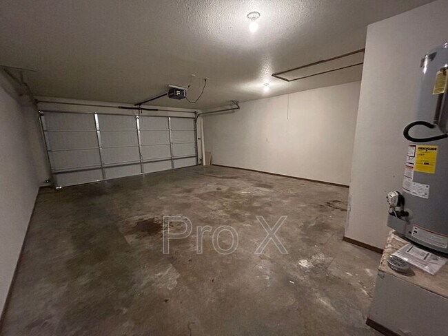 Building Photo - 1598 Tolleson Loop