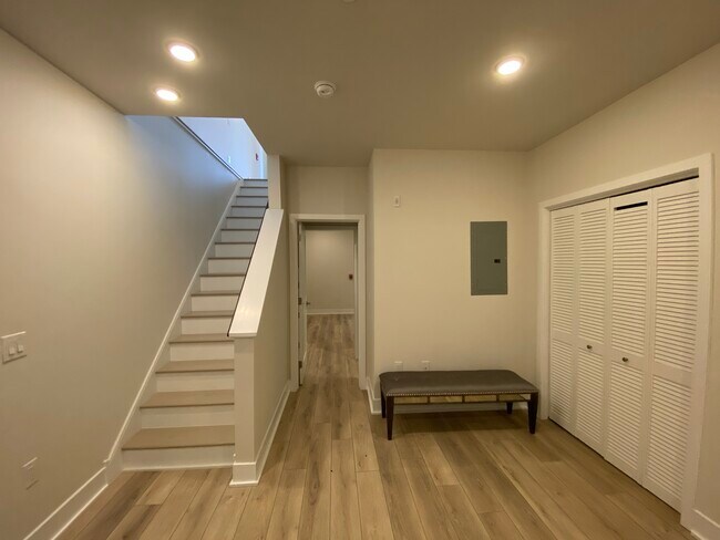 Foto del edificio - 1506 N 8th St