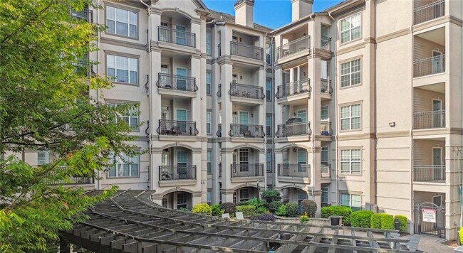 Foto del edificio - 2910 Clairmont Rd