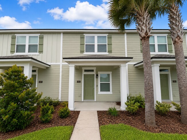 Building Photo - 903 Rivertree Pl