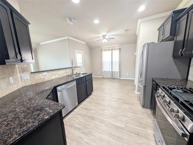 Foto del edificio - 10728 NW 27th St