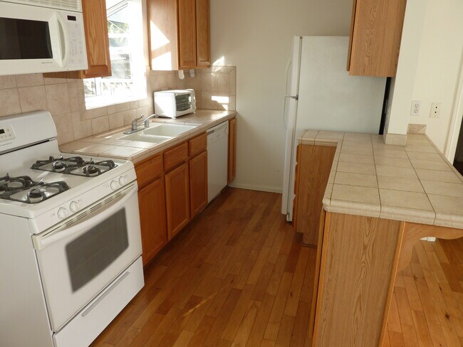Cocina - 2229 5th St