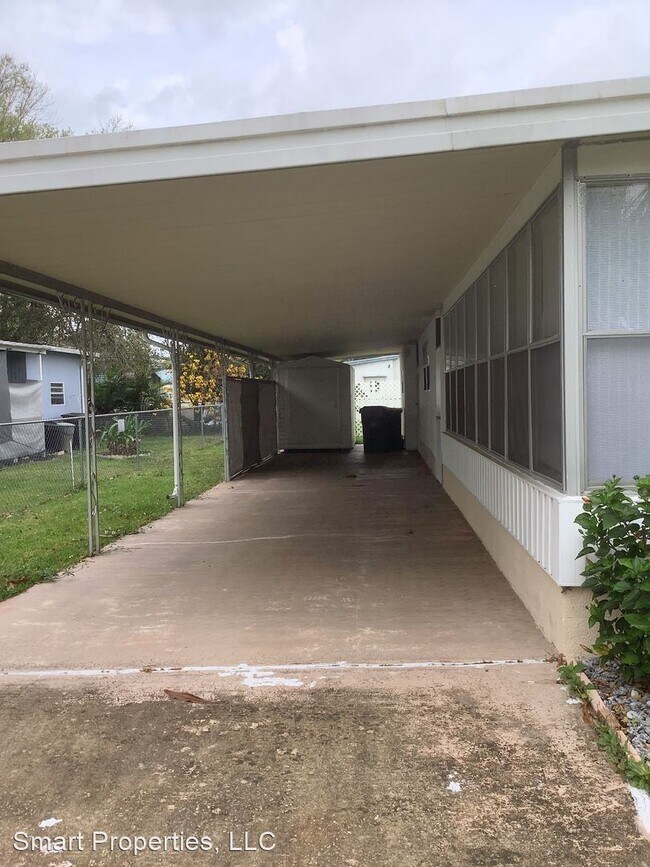 Building Photo - 2 br, 2 bath House - 511 Oak Rdg W